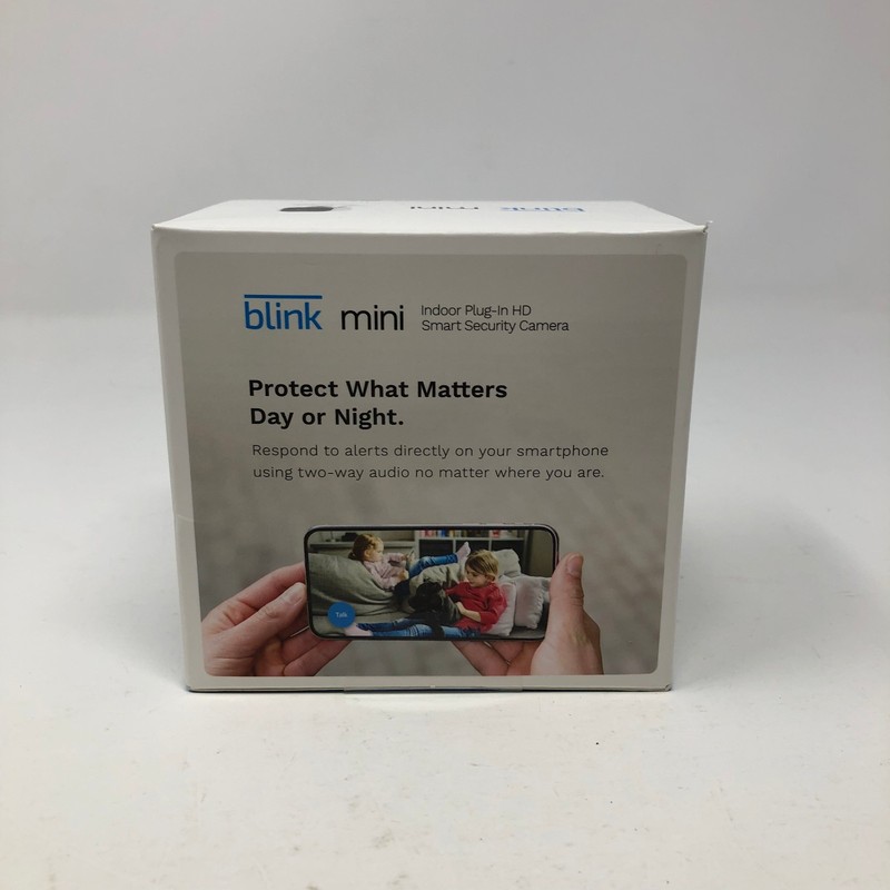 Blink BCM00300U Mini Indoor Plug-in HD Smart Surveillance Camera - Brand New! gallery