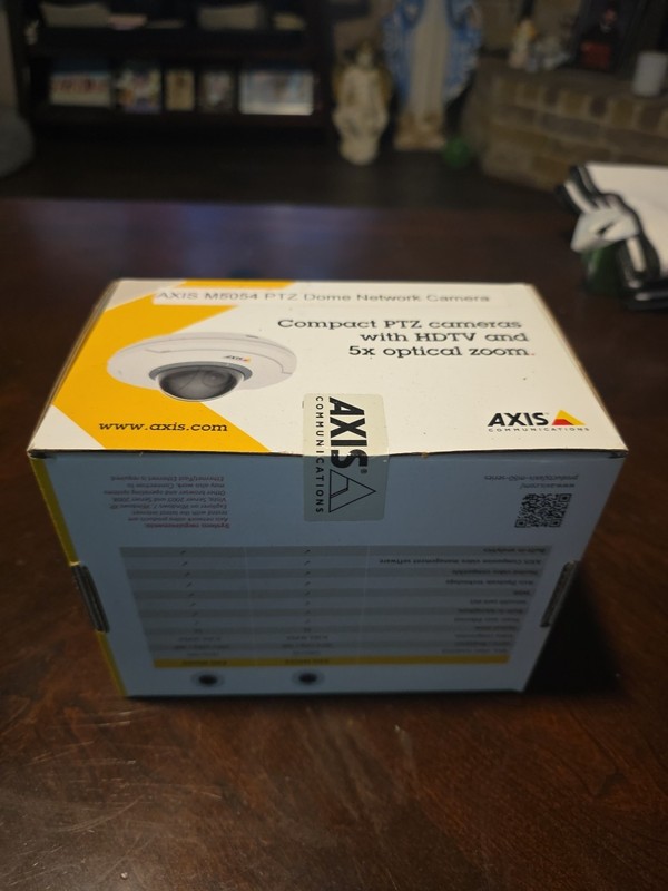 Axis M5054 PTZ Network Camera gallery