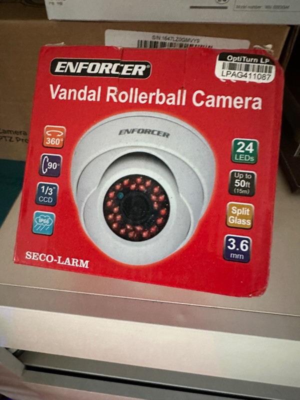 NEW EV-122C-DVHVQ Camera Enforcer Speco Vandal Resistant