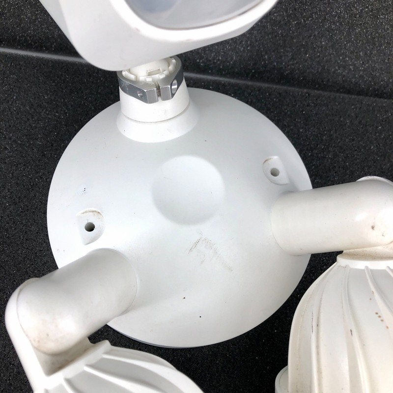 RING Floodlight Cam Wired with Motion-Activated 1080P HD Video - White 5AT3T2 gallery