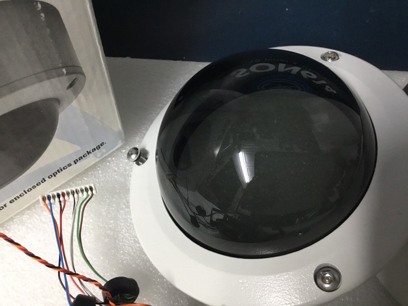 Pelco ICS100-2CRV3A Fully-Integrated Enclosure Security Camera Lens 480TVL 3-6mm gallery
