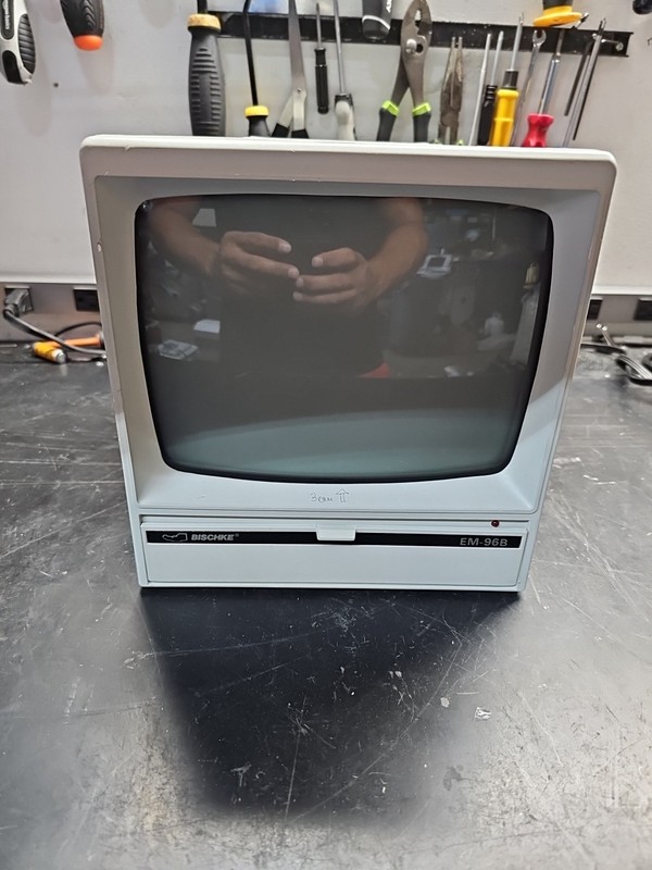 Bischke Seurity Monitor, Model: Em- 96b *FREE SHPPING*