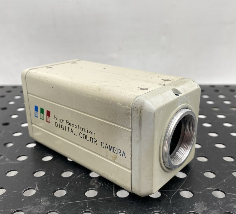 DSP HIGH RESOLUTION DIGITAL COLOR CAMERA