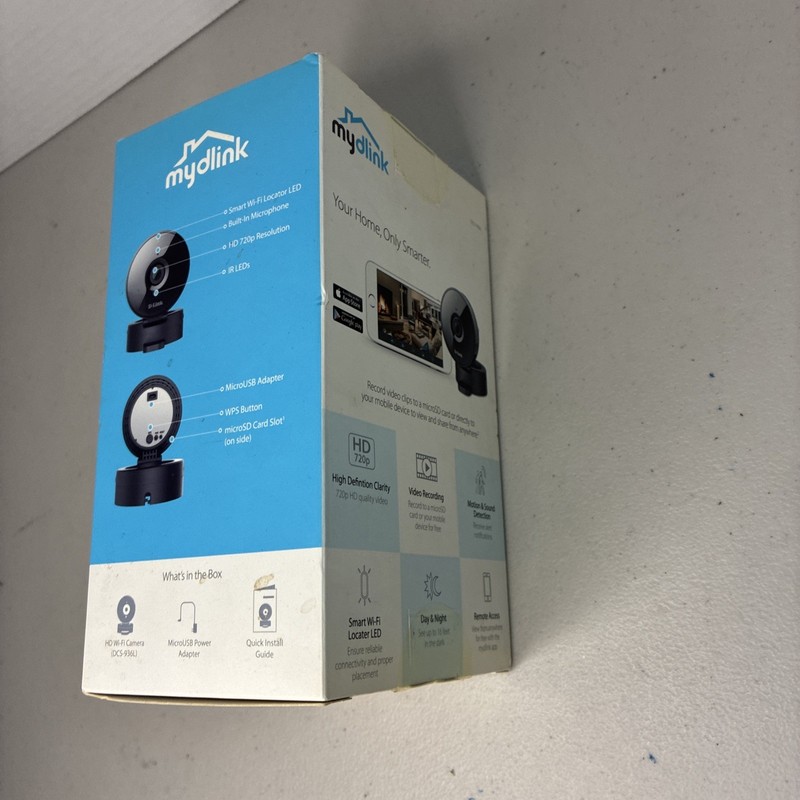 D-Link Wireless Camera 720p DCS-936L New - Sealed inside gallery