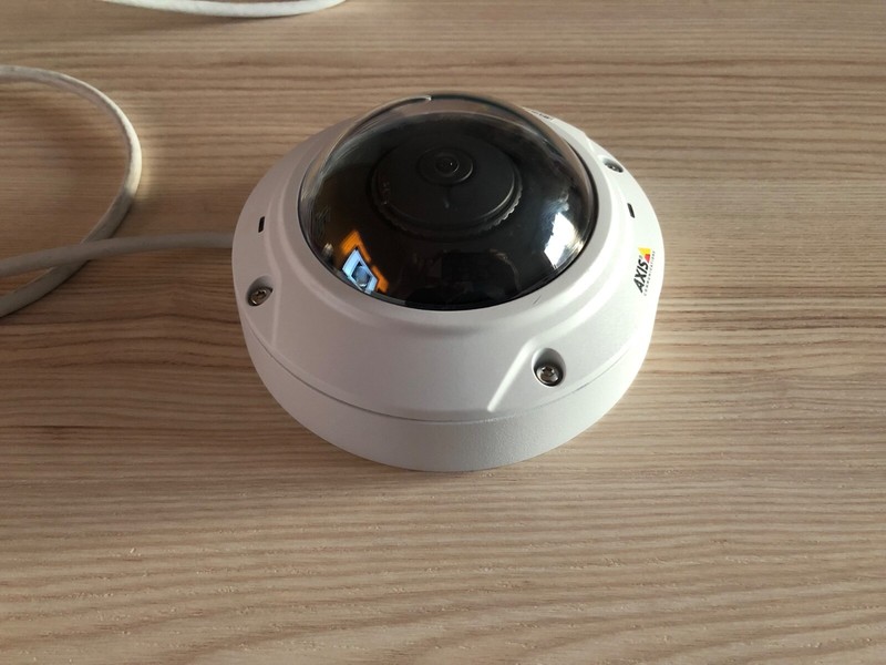 Axis M3007-PV 5mpixel fish-eye 360 IP dome camera