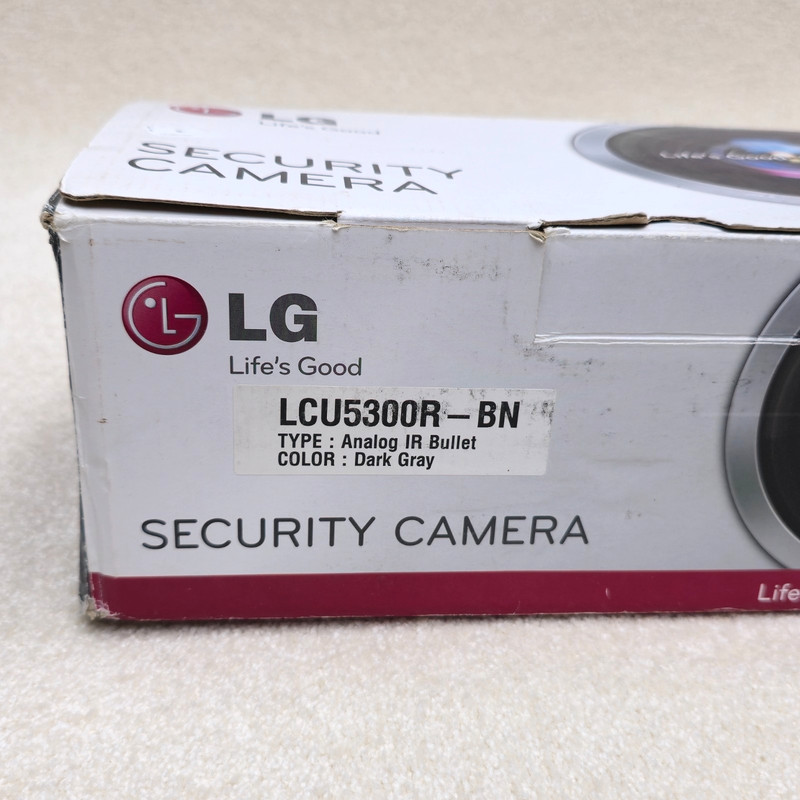 LG LCU5300R-BN Security Camera New In Box 650TVL Dome XDI High Res BNC gallery