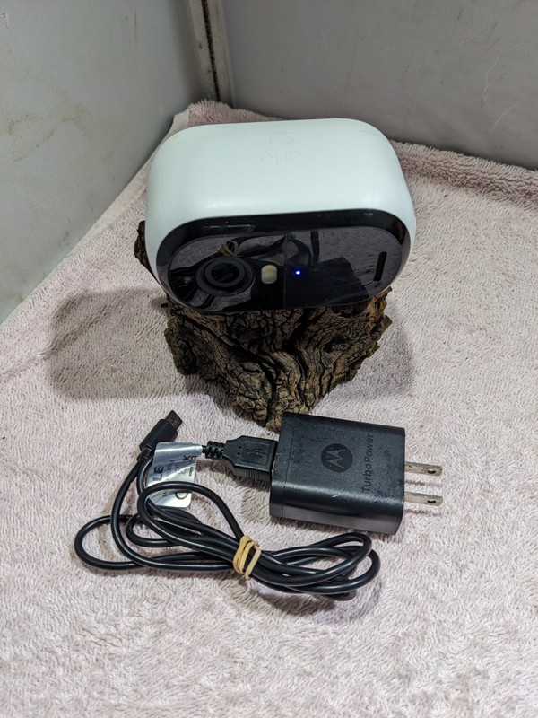Arlo VMC2050 Camera W/ Power