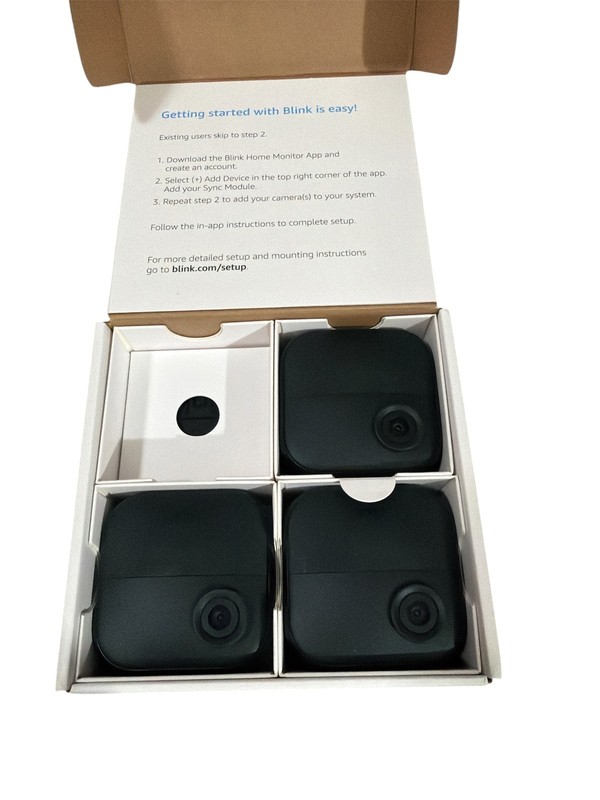 Blink Outdoor 4 - Battery-Powered Smart Security 3-Camera System gallery