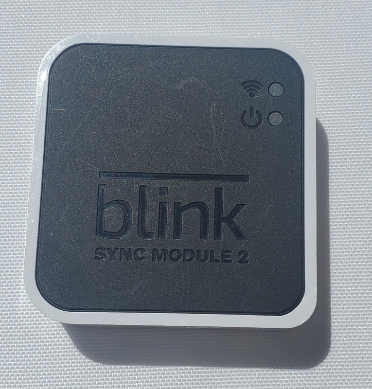 Blink Sync Module 2 BSM00300U & Blink BCM00400U Add-On Security Camera (2) Lot gallery