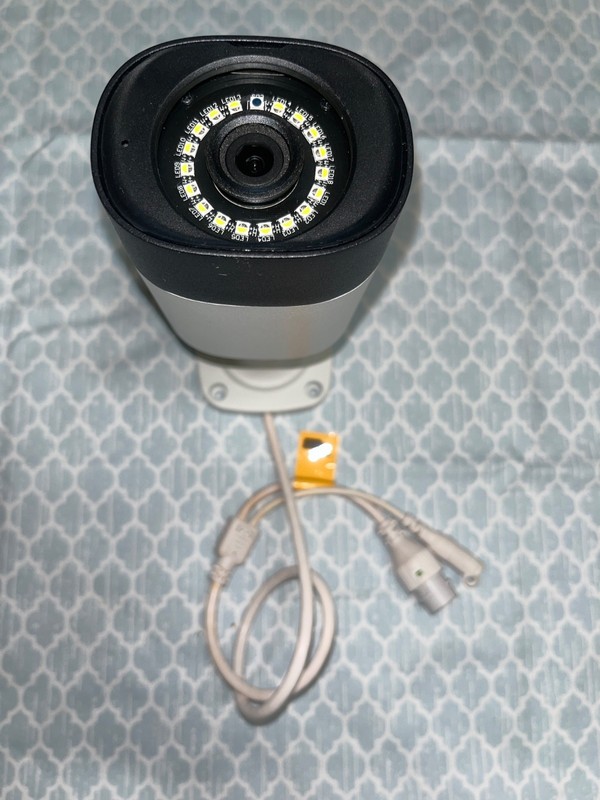 Defender Sentinel 4K PoE Security Camera NS8MPCB1 w/ Ethernet Cable Tested gallery