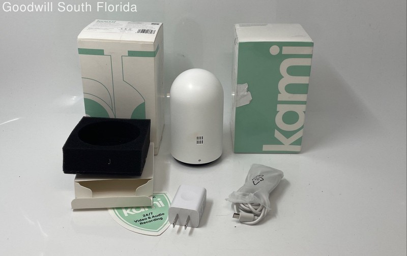 Kami YYS.3218 Indoor Motion Activated 1080P Security Cameras 2 Units Not Tested