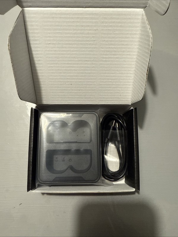 Ring Camera Duel Battery Charging Dock gallery
