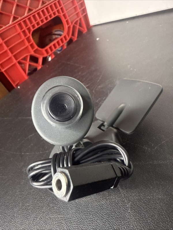 2.4GHz Wireless Color Camera XC18A w/ Antenna & Power Supply XM13A New* gallery
