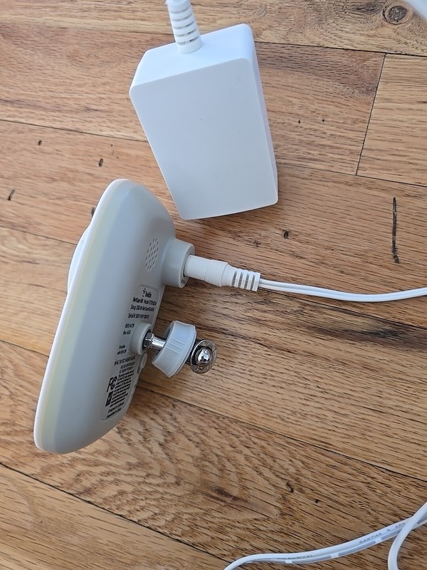 Belkin F7D7602 NetCam HD WiFi Camera gallery