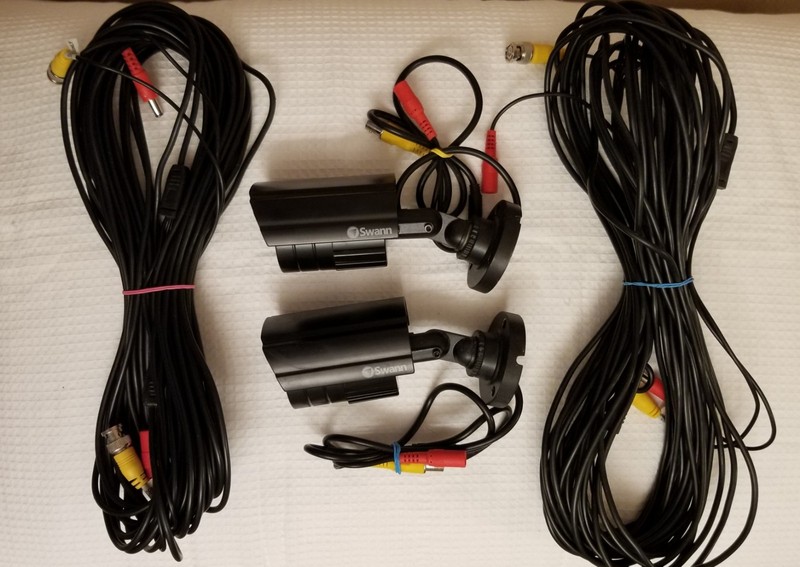 Swann SRPRO-615CAM (Lot Of 2 W/cables) Add-on Bullet Security Night Vision