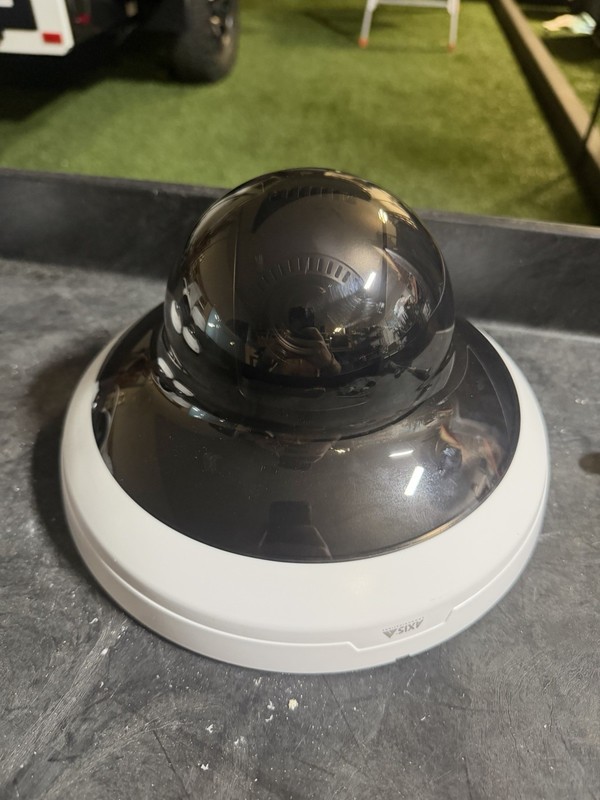 Axis Communications M5000-G Security Camera