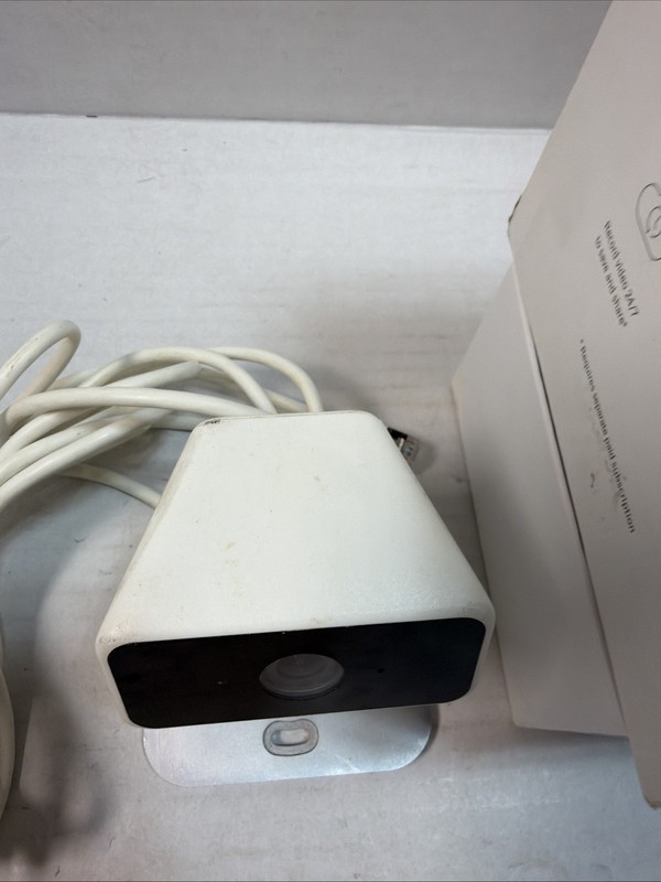 Xfinity Xcam2 HD Security Motion Camera Indoor Outdoor MS15018010 SCHC2AEW gallery