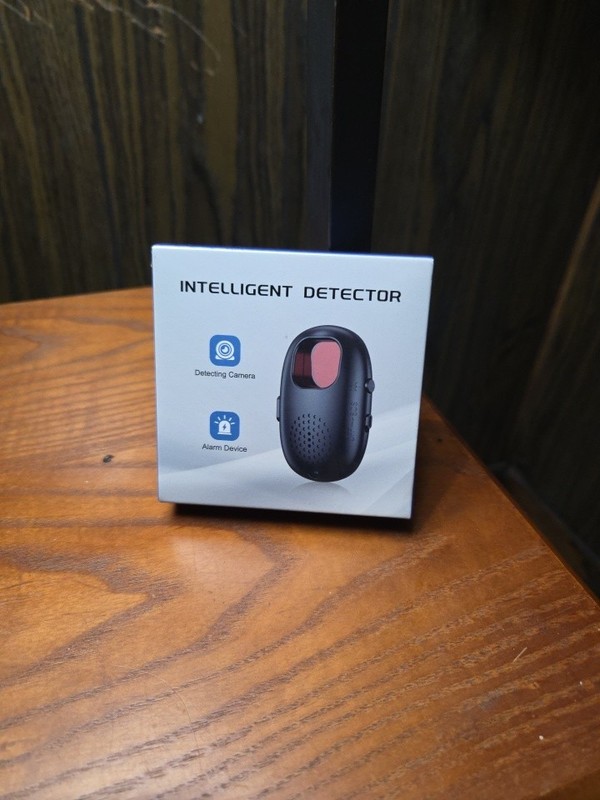 Hidden Camera Detector, Anti-Spy Finder, Alarm Portable & Rechargeable