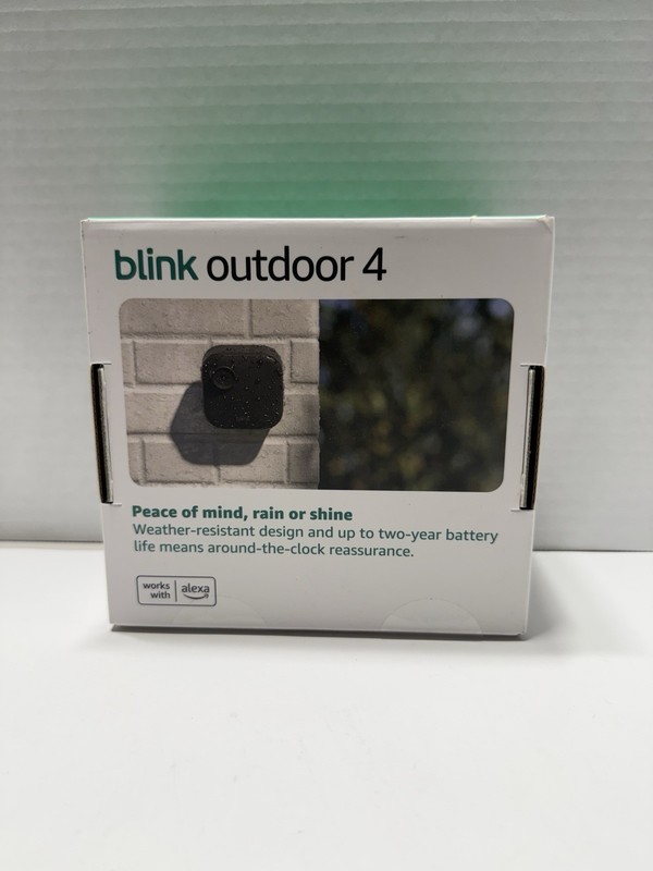 Blink Outdoor 4 1080p Wi-Fi Outdoor 3-Camera Security System - Black - NEW gallery