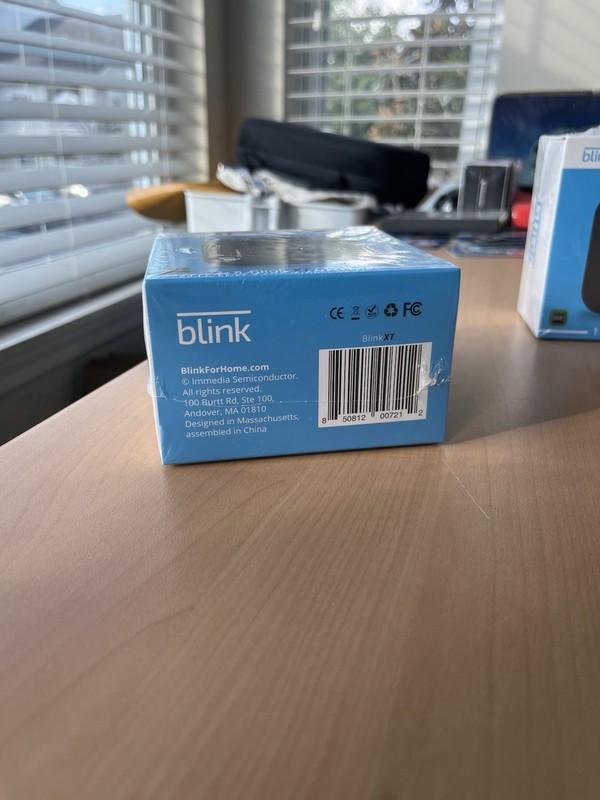 Blink XT Battery Powered Security Camera HD Video Cloud Storage BRAND NEW SEALED gallery
