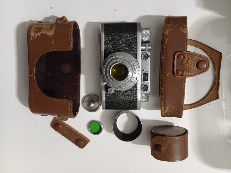 Rare Pax camera With Lens Plus Extra In Nice condition Case Included