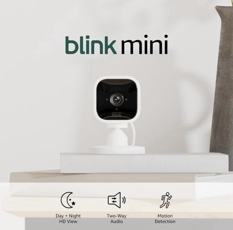 Blink Mini – Compact indoor plug-in smart security camera | FAST SHIPPING 🇺🇸