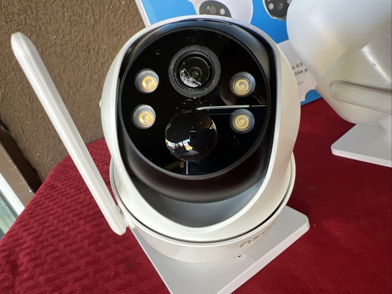 AOSU C9C3CA11 H1L Solar-Powered Home Security Cameras System Assembly gallery
