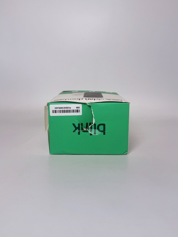 Blink Video Doorbell Head-to-toe HD View Sync Module Core included *NEW SEALED* gallery