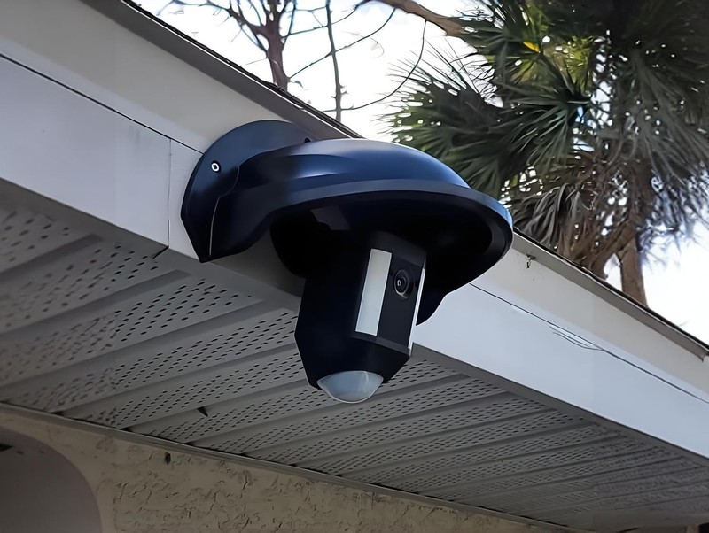 2-Set Outdoor CCTV Security Camera Top Cover, Sun Rain Shade Cover Shield Pro... gallery