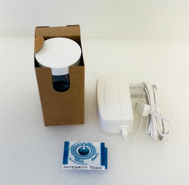 Ring Indooor Cam Plug-In Security Camera - White, NEW gallery