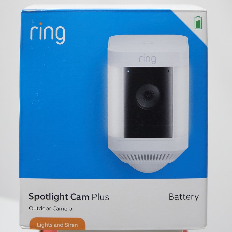 Ring - Spotlight Cam Plus Outdoor/Indoor Wireless 1080p Battery Camera - White