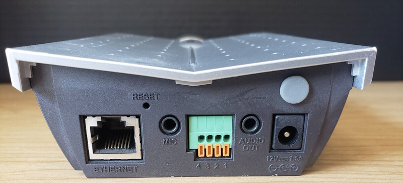 VIVOTEK IP 7138 (CAMERA ONLY NO WIRES OR PLUGS) gallery