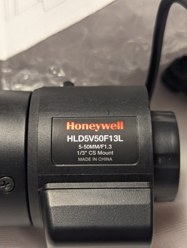 Honeywell HLD5V50F13L 5-50mm f/1.3 1/3" CS DC CCTV Lens – Long System Series gallery