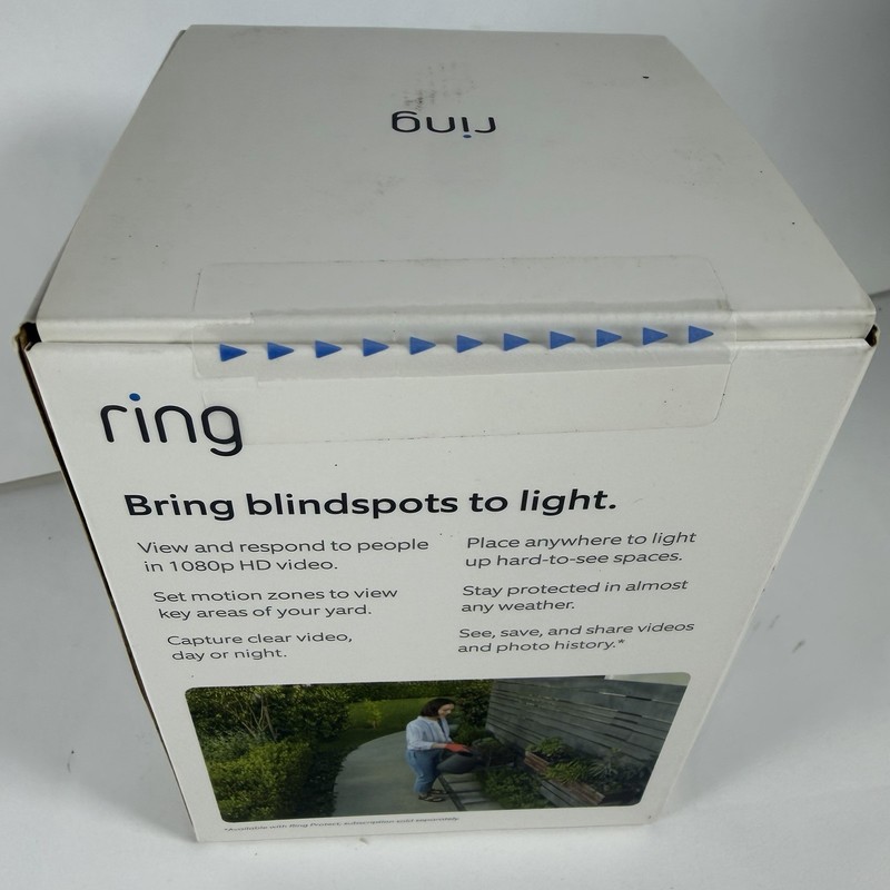 Ring Spotlight Cam Plus Battery Powered Outdoor Camera Lights & Siren New Sealed gallery