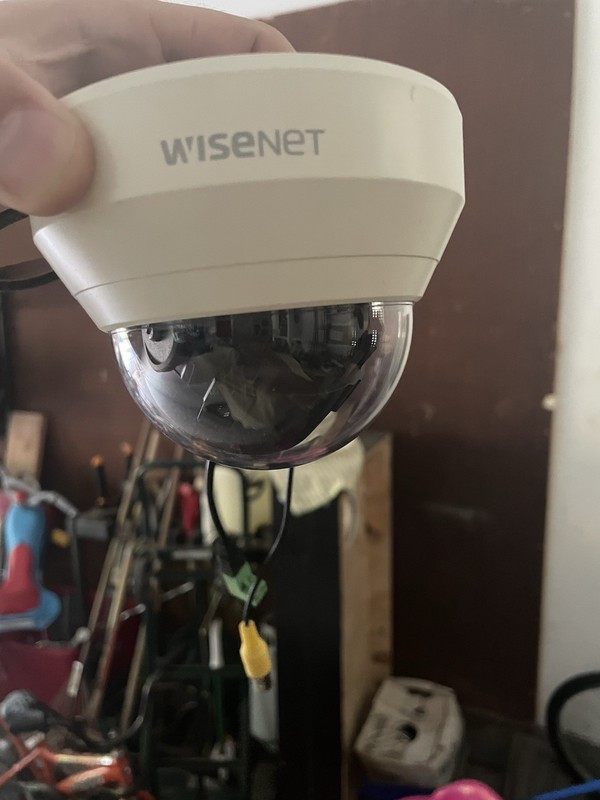 Wisenet HCD-6010 Dome Analog Color Wired Security Camera White