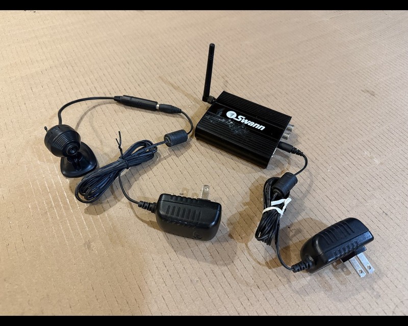 Swann Microcam Wireless Security Tiny Pephole Camera System 4 Channel