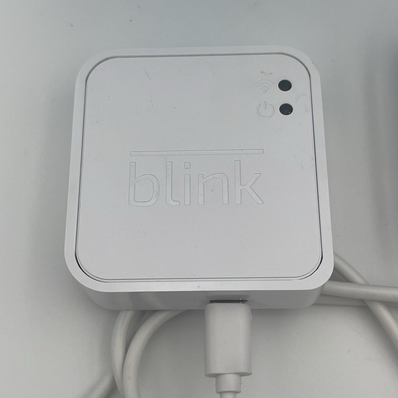 Blink Battery Powered Indoor HD Video Smart Home Security Camera System White gallery
