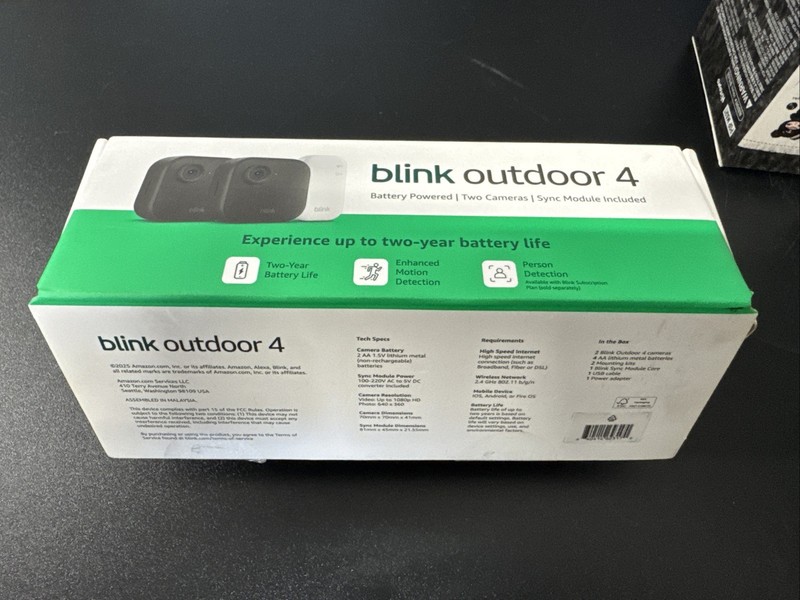 Blink Outdoor 4 Camera System 2 Cam Wireless Security Alexa HD Motion