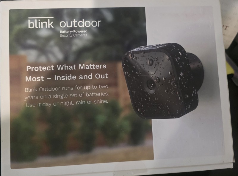 Blink Outdoor Battery Powered Security Camera 5 Camera System gallery