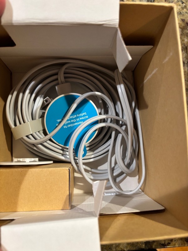 *OPEN BOX READ* Google Nest NC2100ES Outdoor Wired Cam Security Camera 1st Gen gallery