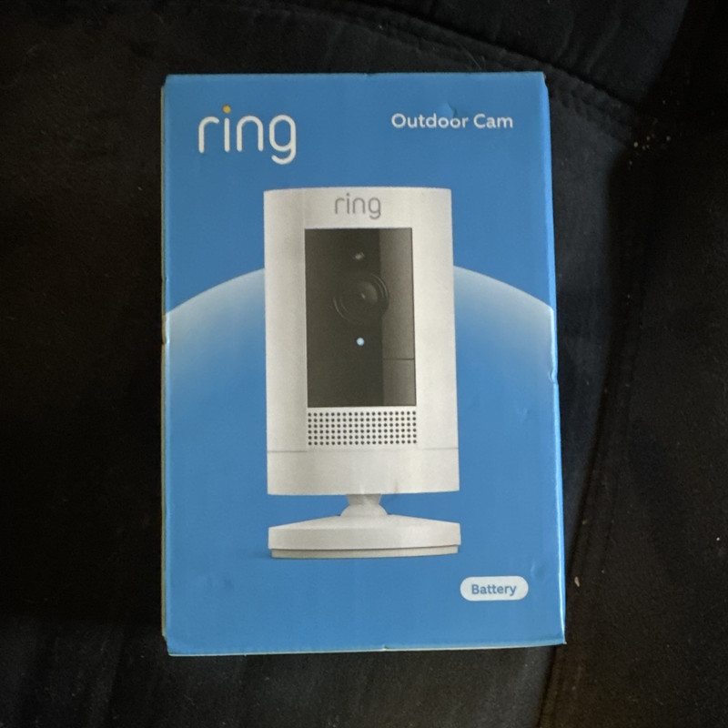 Ring Outdoor Cam Battery 1080p Wireless Wi-Fi Outdoor Security Camera White