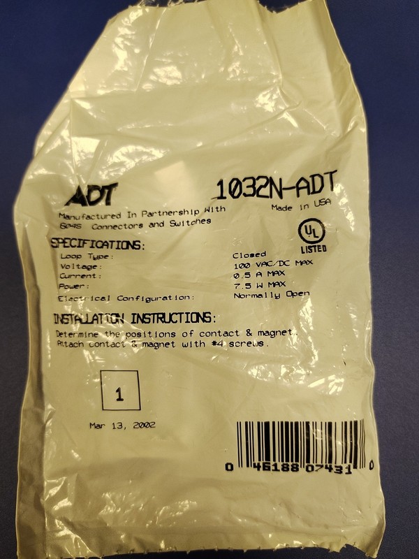 1032N-ADT Normally Open Closed Loop Contact And Magnet Free Shipping!!!