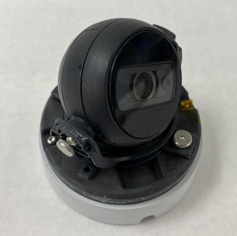 Axis M3105-L Indoor/Outdoor Network Security Camera Untested gallery