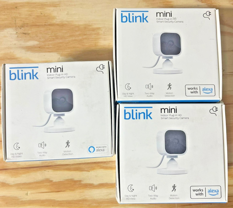 Blink Mini Indoor Plug-In Live HD Smart Security Camera – 3 cameras –
