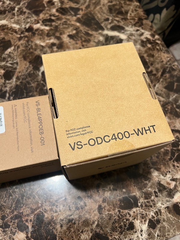 New Vivint Outdoor Camera Pro (gen 3) VS-ODC400-WHT With The Back Plate gallery