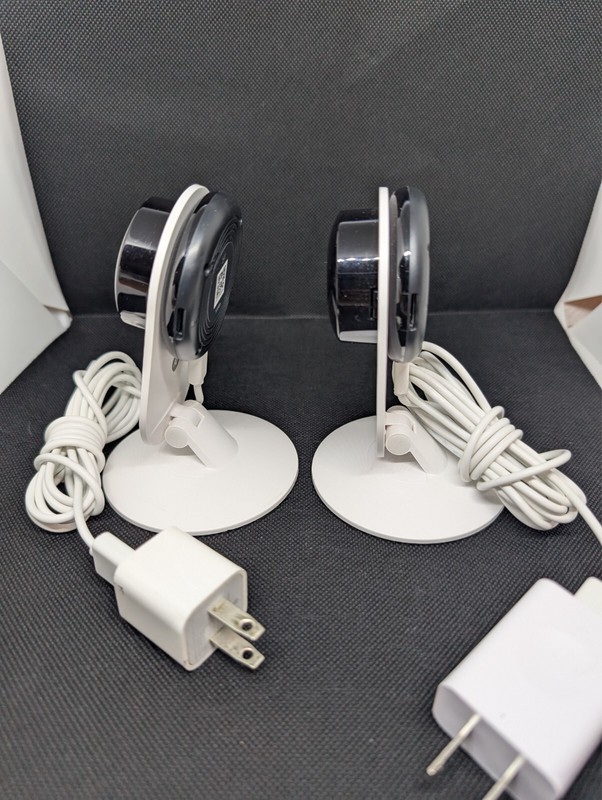 Lot of 2 YI Home Security Camera 1080p 2.4G WiFi IP Indoor Surveillance Camera gallery