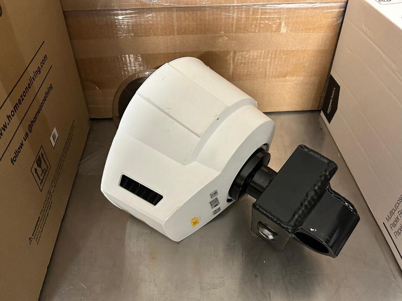 AXIS Q6045-C PTZ Network Camera 0696-001-01 READ! gallery