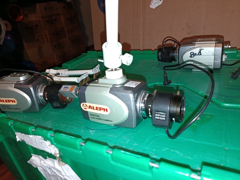 ALEPH BCLL540 security Camera 2 Good, One Bad Camera, Comes With Mounting Arms