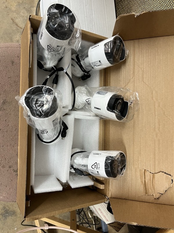 BRANDNEW (5) Cameras(LOREX) 1080p MPX IR Bullet Camera NTSC. NightVison gallery