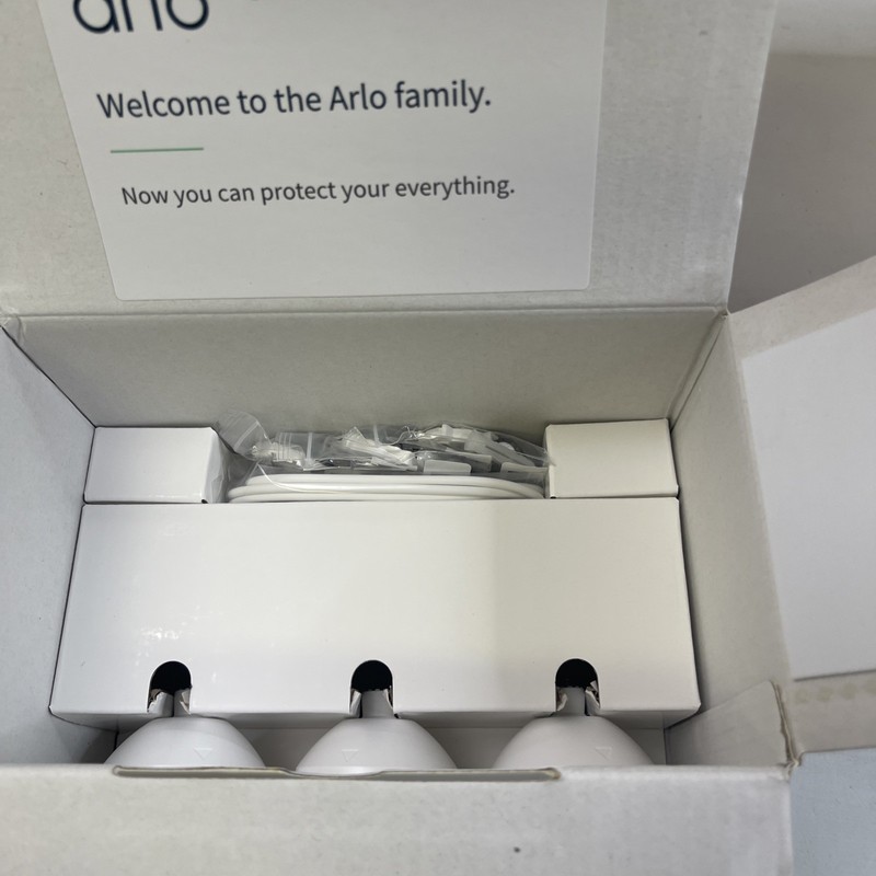 Arlo Essential 3 Camera Outdoor Wireless 2K Security Camera (2nd Gen) gallery